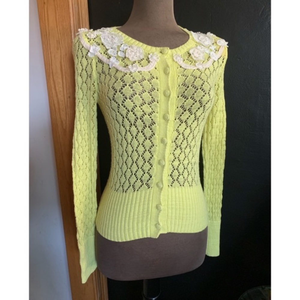 Cardigan Anthropologie Little Yellow Bird